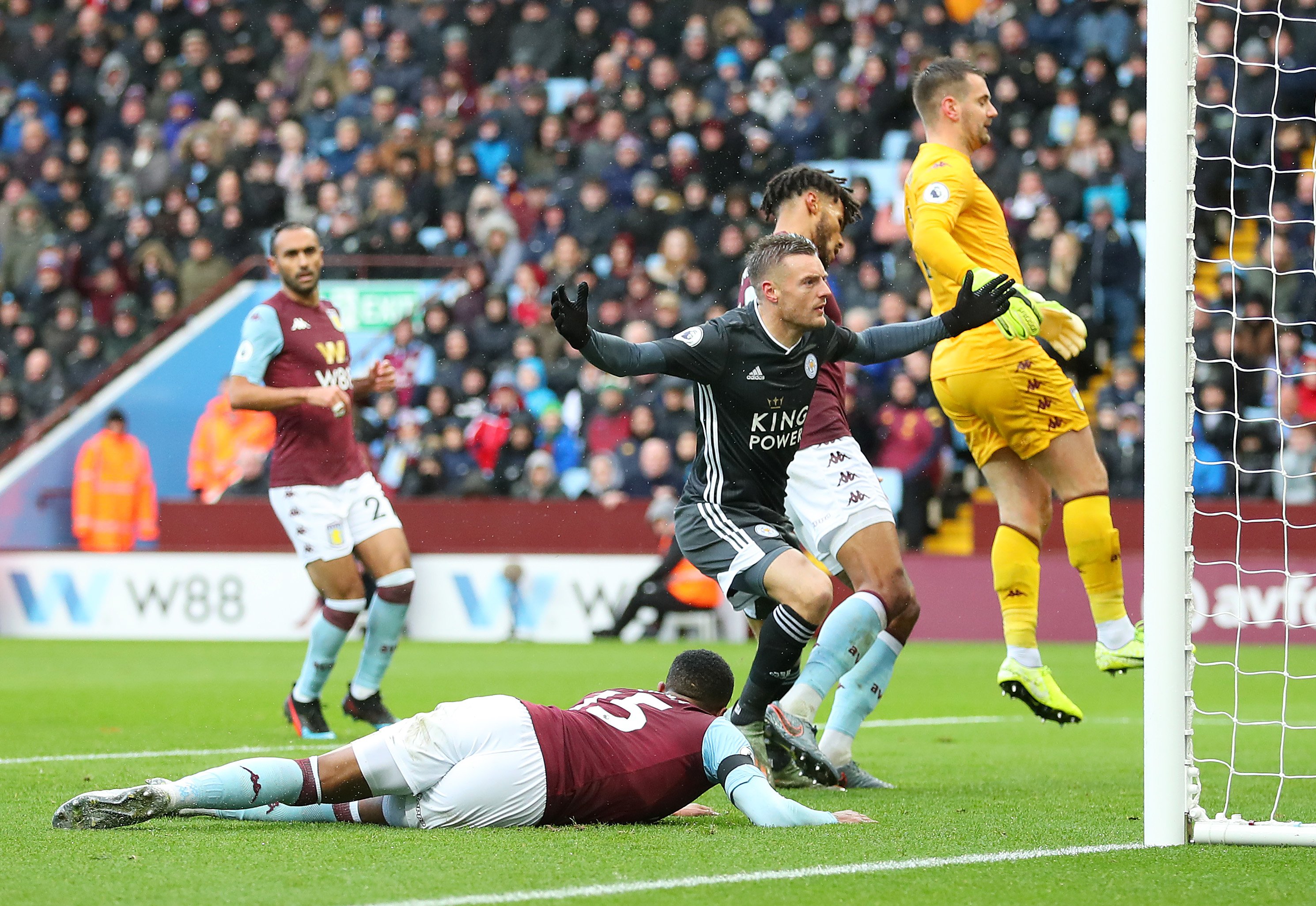 乏远见的短 乏远见的短